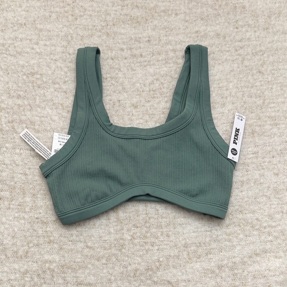 pink sports bra